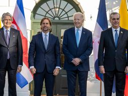Los presidentes ecuatoriano, Guillermo Lasso, de la República, Luis Lacalle Pou, estadounidense, Joe Biden, y de República Dominicana, Luis Abidaner. Los presidentes ecuatoriano, Guillermo Lasso, de la República, Luis Lacalle Pou, estadounidense, Joe Biden, y de República Dominicana, Luis Abidaner.