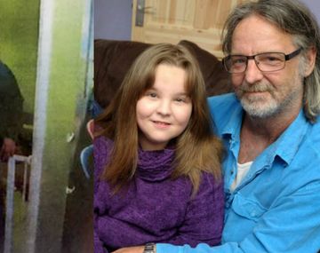 Encerraban a su hija en una jaula