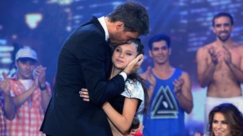 la hija de tinelli emociono a su padre en la final de bailando la hija de tinelli emociono a su padre en la final de bailando