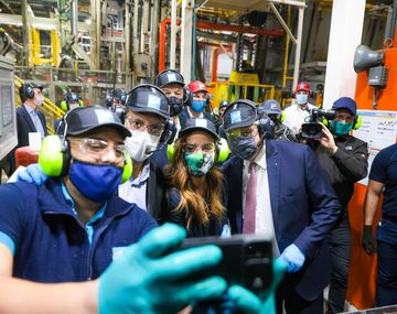 Tolosa Paz: Se vienen medidas salariales