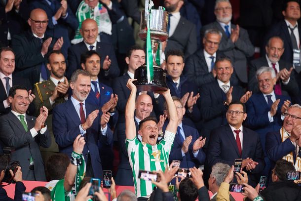 Betis le ganó a Valencia por penales y es campeón