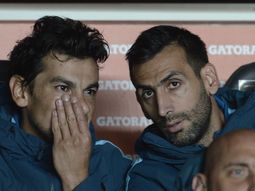 Sebastián Torrico en el banco de suplentes Sebastián Torrico en el banco de suplentes