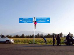 México: crucifican a un hombre acusado de una violación