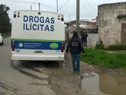 condenado por transportar droga lo multan con $11 y no paga condenado por transportar droga lo multan con $11 y no paga