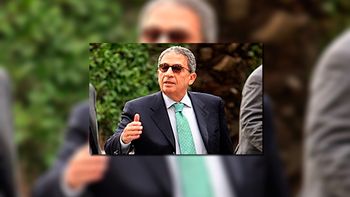 se entrego un general retirado que esta imputado por delitos de lesa humanidad se entrego un general retirado que esta imputado por delitos de lesa humanidad