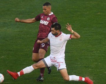 Lanús ganó y Pepe Sand