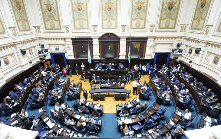 Elecciones: la Legislatura bonaerense aprobó los cambios en el calendario electoral