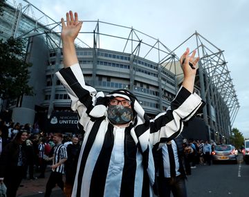 Newcastle fue comprado por árabes y es el club más rico del mundo