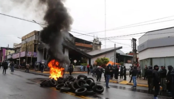 Misiones denunció a los policías acuartelados por sedición