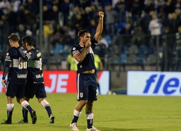 Fabián Rinaudo marcó un golazo para Gimnasia contra Aldosivi