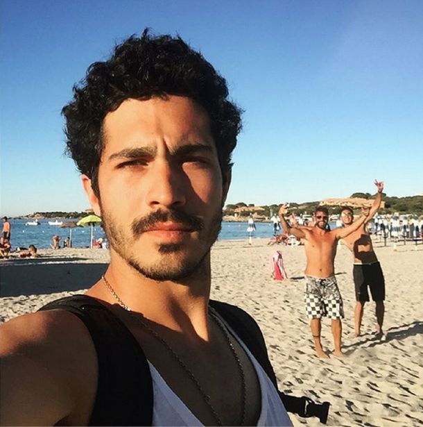 Mirá la fallida selfie del Chino Darín en Italia