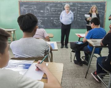 Un colegio de La Plata se quedó sin vacantes y sorteará los lugares con el Telekino