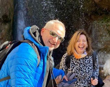 Tuvieron un amor de verano cuando eran adolescentes y se reencontraron por Facebook 33 años después: se van a casar