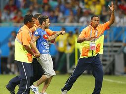 el primer intruso del mundial estuvo en el choque entre belgica y eeuu el primer intruso del mundial estuvo en el choque entre belgica y eeuu