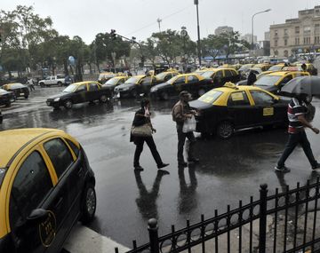La protesta de taxistas en la Ciudad por la llegada de Uber