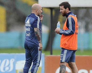 Messi llegó al país y se suma a los entrenamientos con la Selección