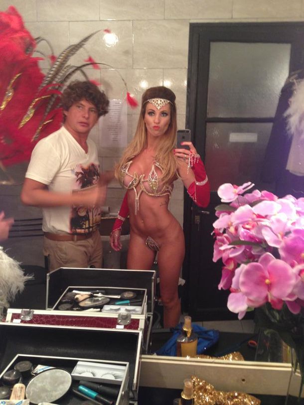 El infartante debut de Rocío Guirao Díaz como vedette