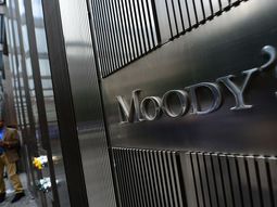 Para Moodys, la perspectiva de la deuda pública del Uruguay es positiva. Para Moodys, la perspectiva de la deuda pública del Uruguay es positiva.