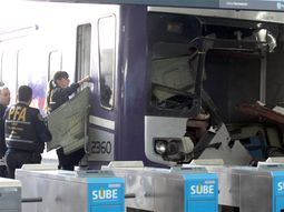 piden citar a gremialistas por el accidente del sarmiento piden citar a gremialistas por el accidente del sarmiento