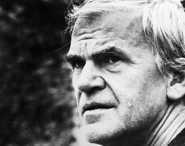 {altText(,#TriviaM1: ¿Cuánto sabés sobre Kundera?)}