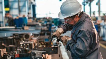 industriales pymes: en dos anos de javier milei perdimos mas que en cuatro con mauricio macri industriales pymes: en dos anos de javier milei perdimos mas que en cuatro con mauricio macri