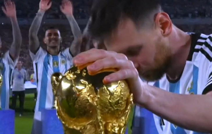 Messi al país: Disfrutemos de la tercera estrella