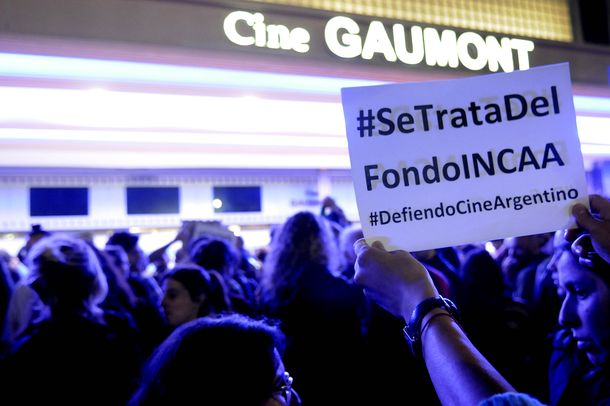 Protesta en el BAFICI tras el desplazamiento de Alejandro Cacetta