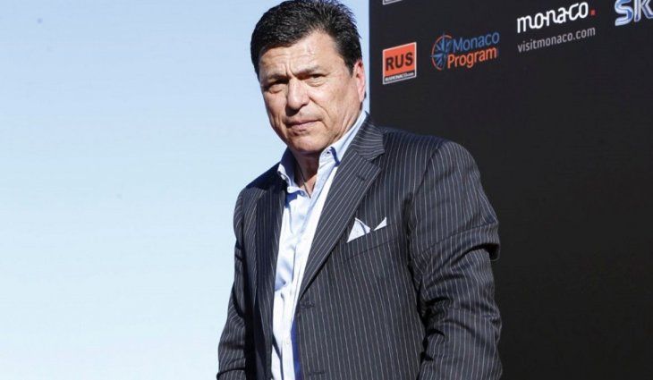 ¿Passarella vuelve a dirigir en Argentina?