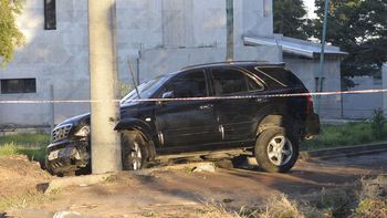 En esta camioneta fueron encontrados los cuerpos del cirujano Guillermo Luna y su mujer. En esta camioneta fueron encontrados los cuerpos del cirujano Guillermo Luna y su mujer.