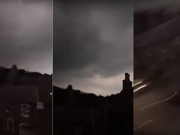 Un rayo le cayó en el celular