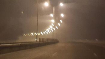 #nosevenada au bs.as-la plata y buen ayre, cerradas por la densa niebla