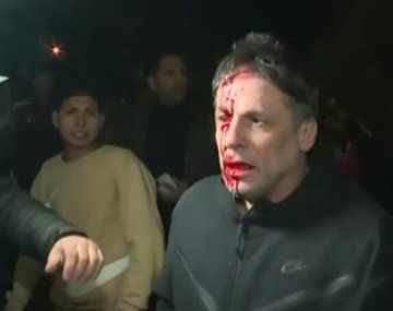 Habló el periodista agredido en el cierre de campaña de Milei: qué dijo