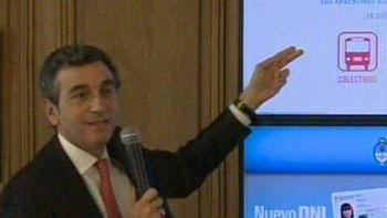 Florencio Randazzo, ministro de Interior y Transporte Florencio Randazzo, ministro de Interior y Transporte