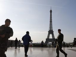 París está blindada hace dos años por el operativo Centinela París está blindada hace dos años por el operativo Centinela