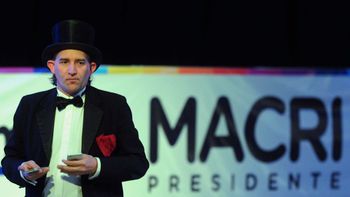 lombardi elimino telesur de la tda pero le da espacio al mago sin dientes y al teto medina lombardi elimino telesur de la tda pero le da espacio al mago sin dientes y al teto medina