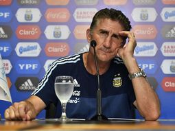 El Patón va por su primera alegría en River El Patón va por su primera alegría en River