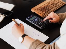 cinco claves de la rebaja del irpf y iass aprobada por el parlamento cinco claves de la rebaja del irpf y iass aprobada por el parlamento