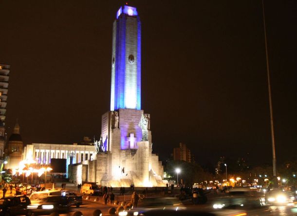 Monumento bandera_NA