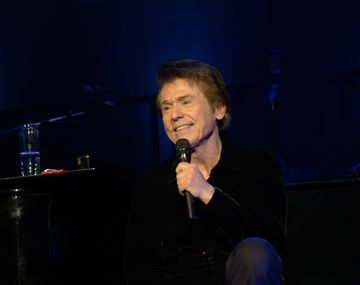 Legendario cantante español vuelve al cine de la mano de Álex de la Iglesia