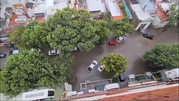 Algunas calles de Montevideo se inundaron rápidamente tras las lluvias torrenciales de este fin de semana. Algunas calles de Montevideo se inundaron rápidamente tras las lluvias torrenciales de este fin de semana.