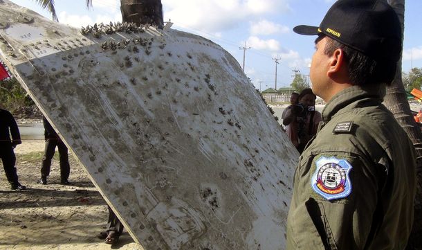 Las autoridades de Tailandia creen que encontraron un pedazo del vuelo MH370