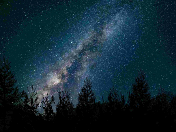 Un objeto de nuestra galaxia emite señales cada 44 minutos