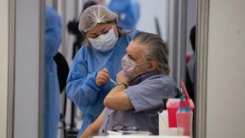 vacuna contra el covid: ciudad y provincia dan turnos para la quinta dosis vacuna contra el covid: ciudad y provincia dan turnos para la quinta dosis