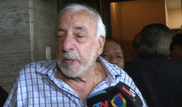 Tras la toma en la UTA, Roberto Fernández aseguró: Jamás voy a renunciar