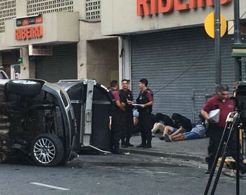 Así quedaron detenidos los delincuentes del auto