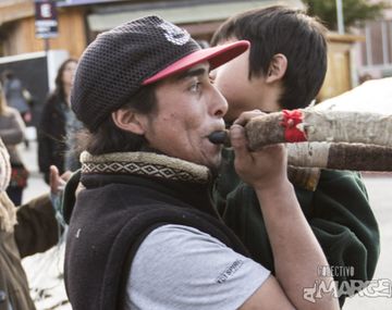 Rafael Nahuel en una manifestación el jueves 23 de noviembre en Bariloche. Foto: Eugenia Neme, Colectivo al Margen.