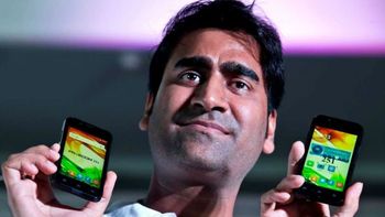 Mohit Gohel, ex director de una compañía de teléfonos Mohit Gohel, ex director de una compañía de teléfonos