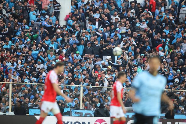 Copa Argentina: Belgrano, con mayoría de suplentes, dio la sorpresa y eliminó a Estudiantes