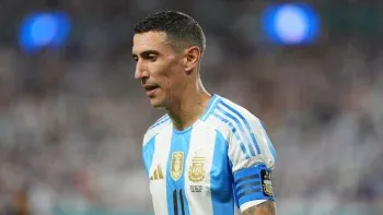 detuvieron a dos barras de newells por las amenazas a angel di maria detuvieron a dos barras de newells por las amenazas a angel di maria
