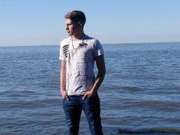 Un joven de 19 años fue rociado con nafta y prendido fuego por un compañero de trabajo